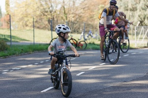 WEB2023 5KMFamille Ve╠ülosanne Florian Aeby 105104